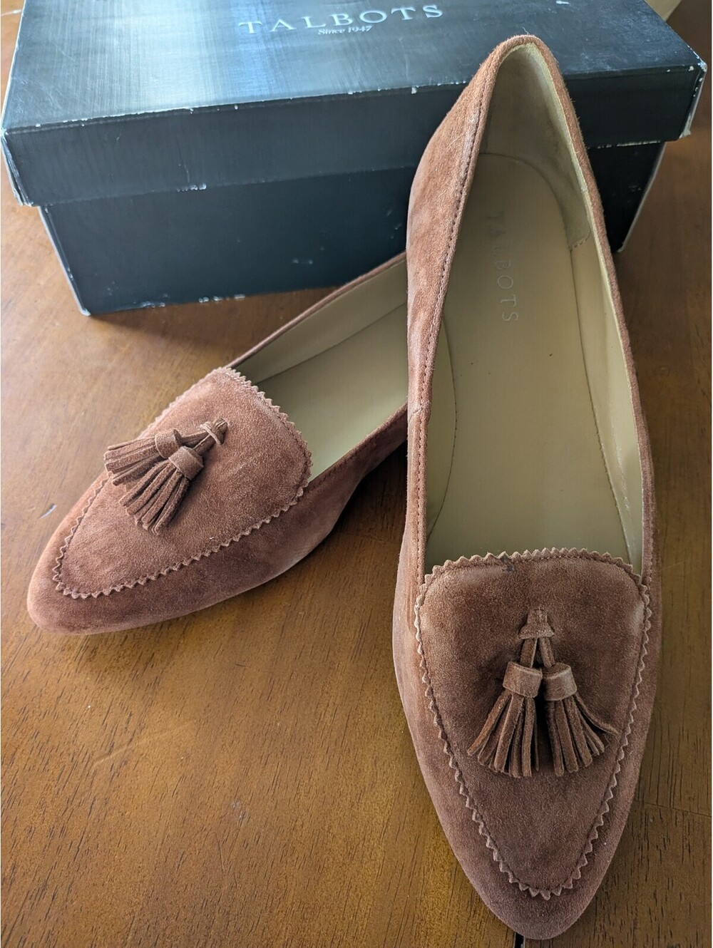 Talbots Francesca Tassels suede loafers dark rum size 10M